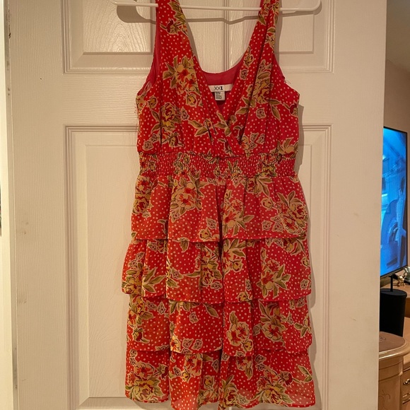 Forever 21 ruffle dress - Picture 1 of 1